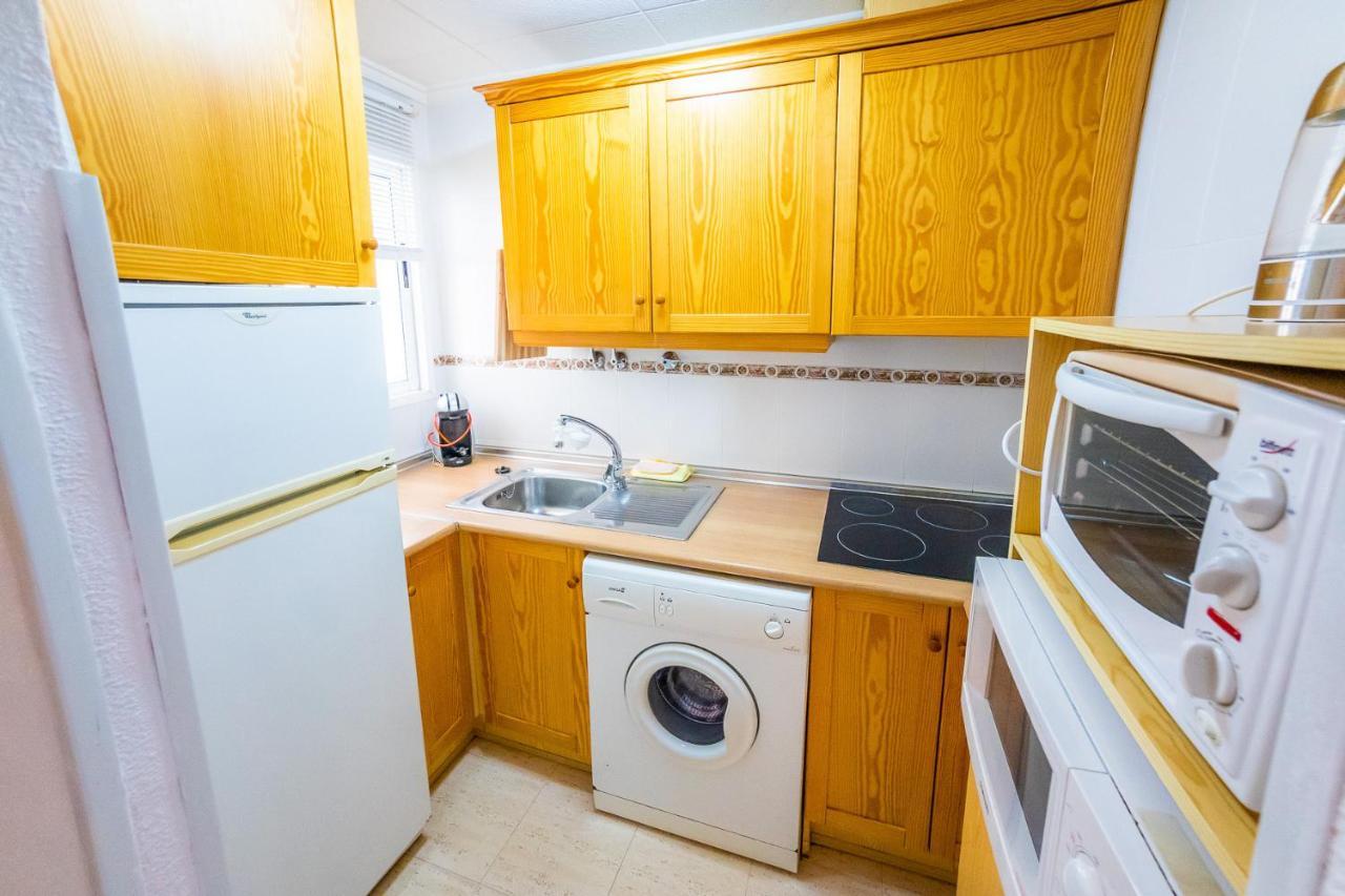Alegria Id 27 Apartment Торевиеха Екстериор снимка