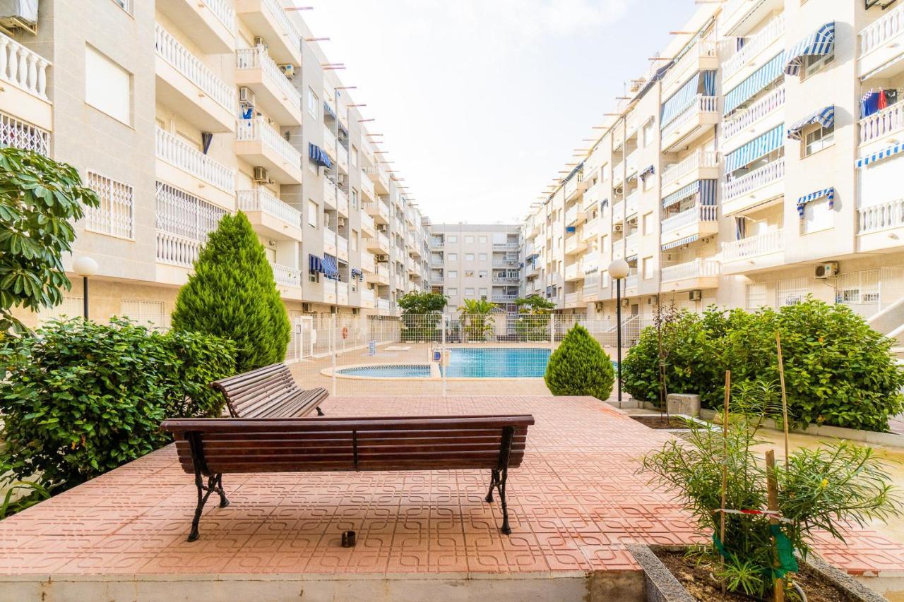 Alegria Id 27 Apartment Торевиеха Екстериор снимка