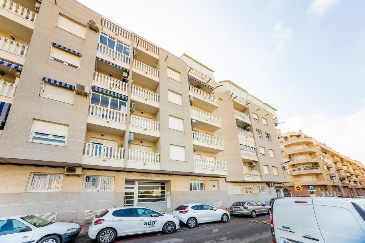 Alegria Id 27 Apartment Торевиеха Екстериор снимка